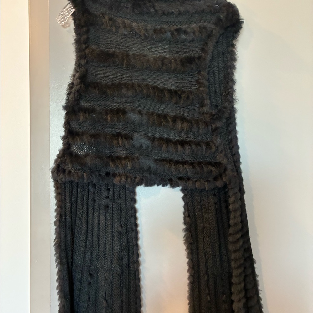 Love Token Real Rabbit Fur Vest - Picture 4 of 4